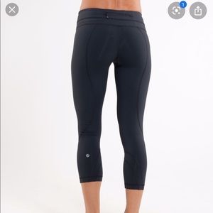 lulu lemon align cropped leggings